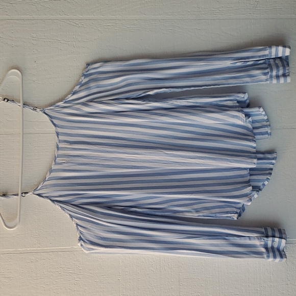 NWT Hollister Long Sleeve Striped Button-Down Cold Shoulder S Straps XS - Picture 5 of 6